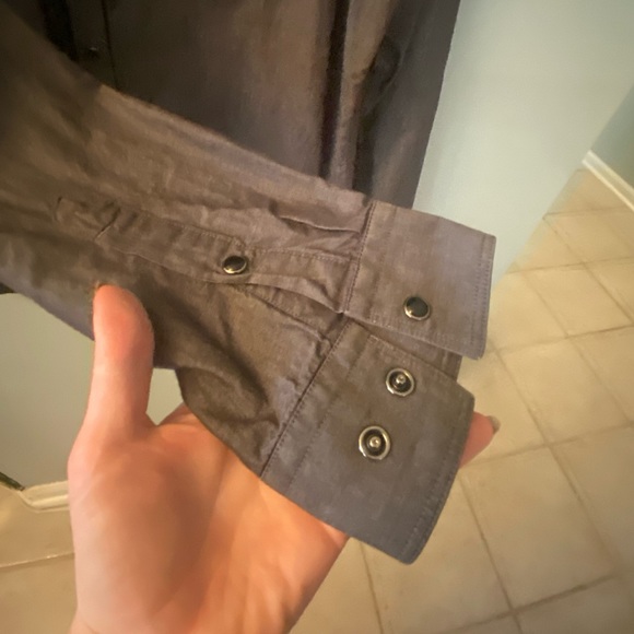 Express Button Down - Picture 4 of 4